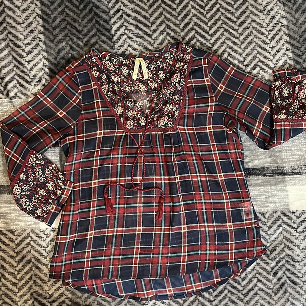 Girl Krazy sheer flannel print top medium